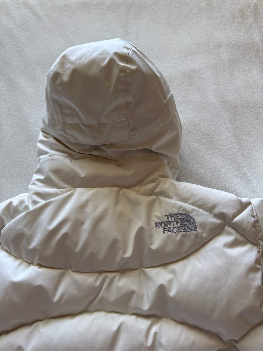 The North Face puffer coat - Picture 4 of 15